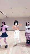 ai_generated animated dance irl_background kpop variant:soytan video viggle // 720x1280, 14.6s // 3.9MB