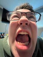 febreze glasses irl television variant:dylanjak window // 960x1280 // 146.7KB