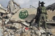 advertisement gaza glasses graffiti irl irl_background israel meta:tagme operation_reality soyjak spray_paint stubble variant:cobson war // 792x527 // 883.3KB