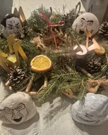 advent advent_wreath bird candle decoration dried_lemon dried_orange irl irl_background irl_photo lemon orange_(fruit) pine pine_tree pinecone pinecones rock soy_stone stone variant:chudjak variant:cobson variant:feraljak variant:impish_soyak_ears walnut wreath xmas // 2252x2826 // 2.4MB