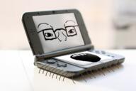 glasses irl nintendo nintendo_ds open_mouth stubble variant:soyak video_game // 1200x800 // 568.9KB