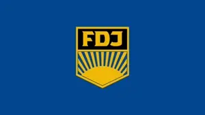 20276_-_angry_animated_arm_badge_bandage_beard_biting_lip_blood_bloodshot_eyes_blue_eyes_brown_hair_brown_skin_cap_capitalism_chicken_cigarette_clenched_teeth_closed_mouth_clothes_communism_country_creepy_.webm