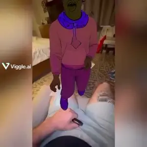 14ee6ee6-df02-48b8-ab26-46e1f25ec713.mp4