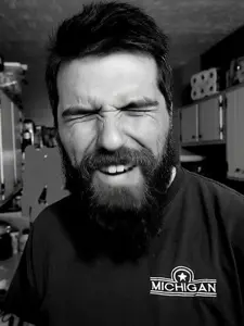 grok_video_2026-03-13-15-28-05.mp4