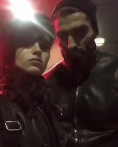 Schwarzer Dresscode 👌🏻 @sleekntears 🖤 sleekntears.gif