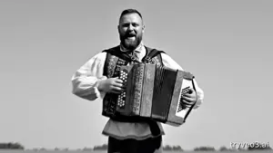 15b4ac66-2e2e-4aa4-979f-87b859e0170f_watermarked.mp4