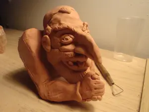 Claymerchie.png