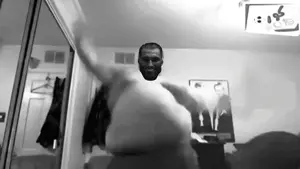 fat giggle dancing only (1).gif