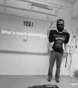 what is teach wearing.jpg