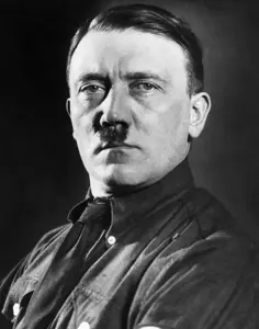 Portrait_Photo_of_Adolf_Hitler.jpg