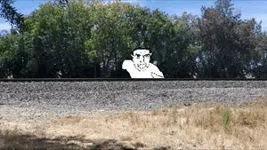 chudruntrain.gif
