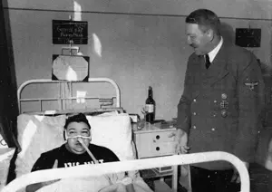 that-one-image-of-hitler-visiting-nikocado-avocado-at-a-v0-tnik63min55g1.png