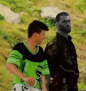 NEVZAD ĐERIĆ ZV. KEĐO, POBJEDNIK JE OVOG RATA! OSTALA NAM USPOMENA, NA SLAVNOGA KOMADANTA!